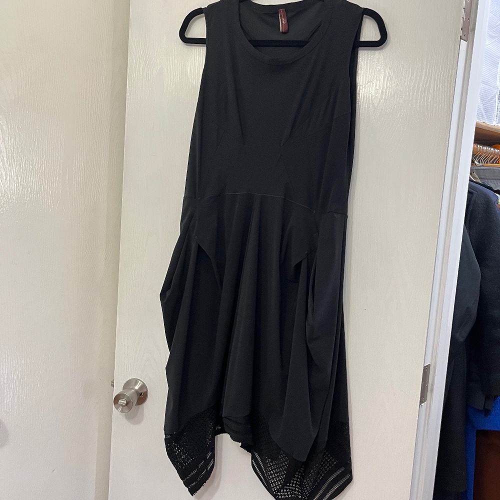 HIGH TECH LBD size S